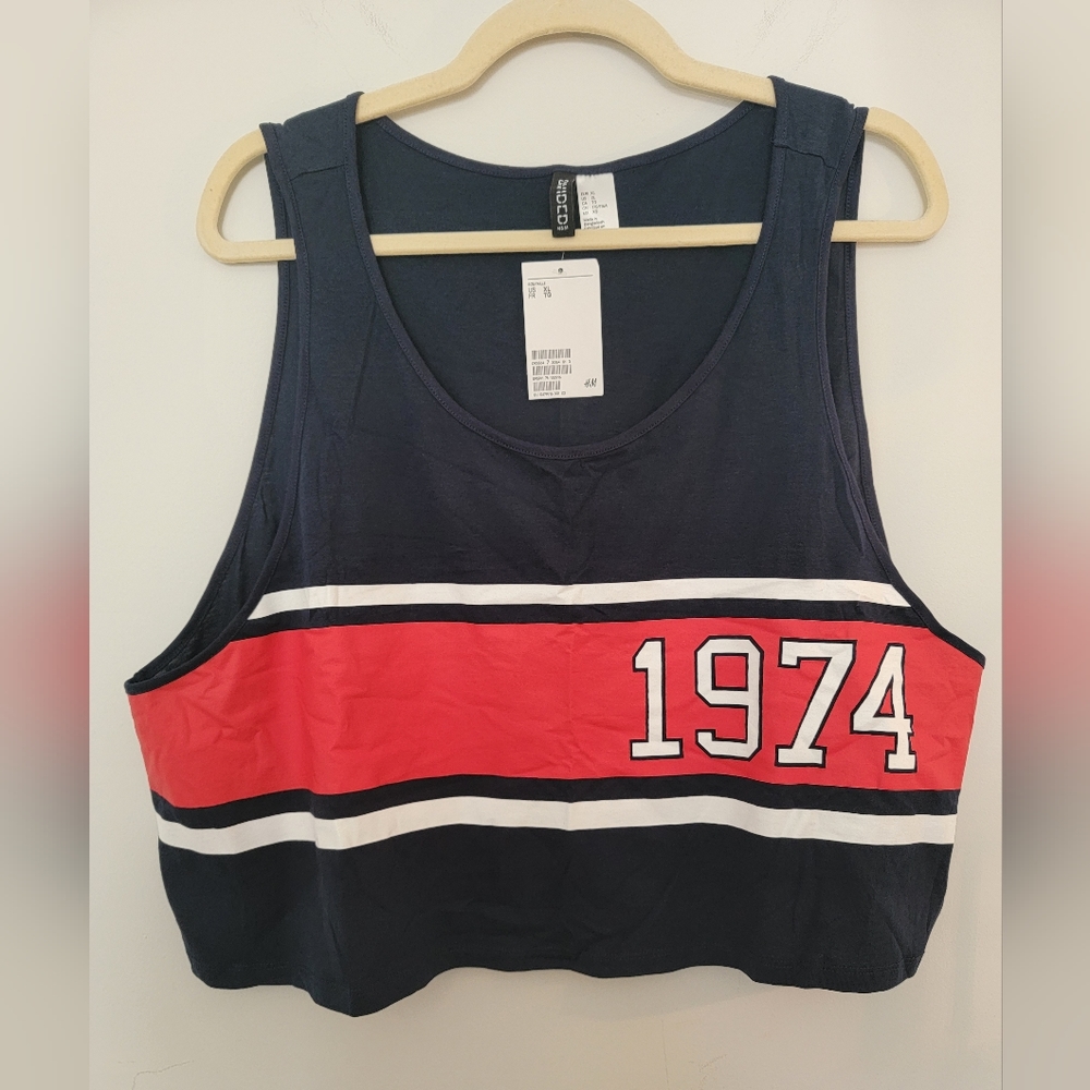 H&M Navy Blue and Red Crop Top Tank Top, Size XL Loose Fitting New with Tags